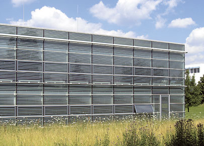 Fassade Rechenzentrum Stuttgart